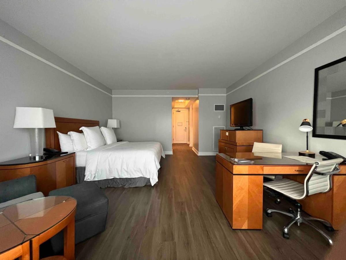 Private Condo Hotel At Four Seasons Brickell マイアミ エクステリア 写真
